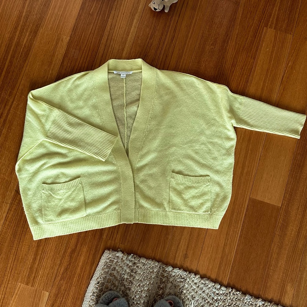 100% Cashmere Diane Von Furstenberg Cardigan Sz. M/L